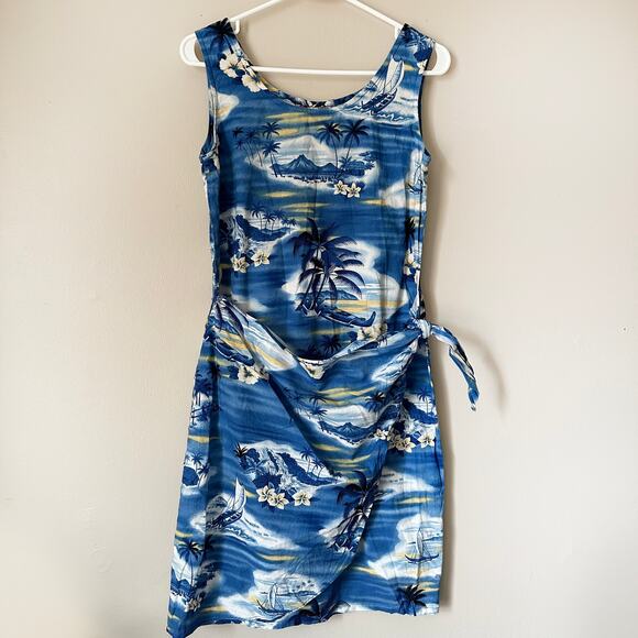 Hilo Hattie Dresses & Skirts - Hilo Hattie Vintage Dress Women SMALL Hawaiian Tropical Vacation Tie Wrap Waist